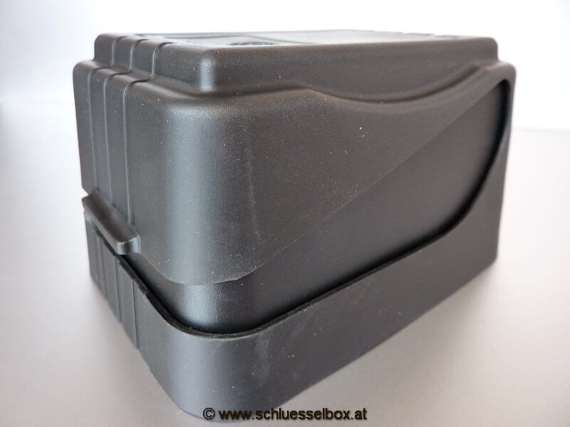 9bc793a510354abfcda61db04de3d07d