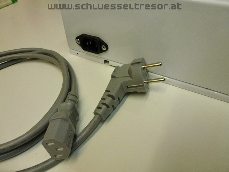 9abe8d7ad0b82787f52fc7e2fc540811