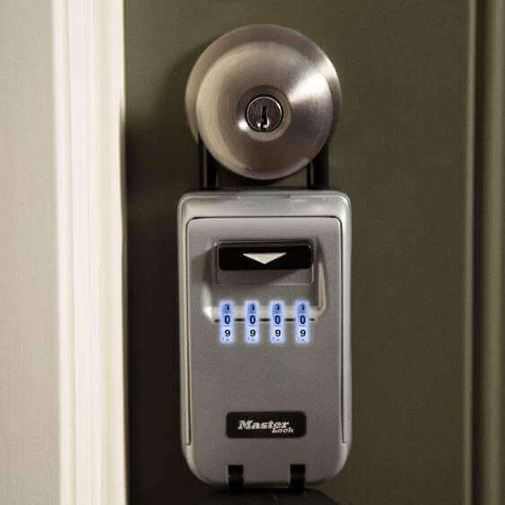 ML_5424D_Light_Up_Opened_Lit3