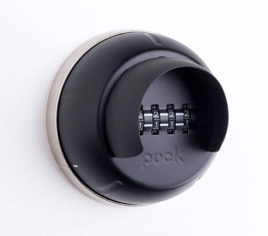 Puck_closed