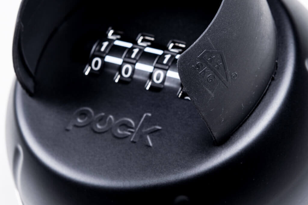Puck_closeup