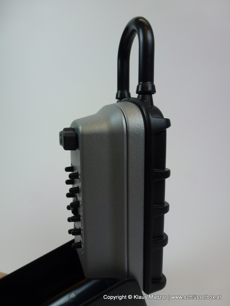 73dcea99586cd8aa019995bf2fb2ec87579c65bb86c5f